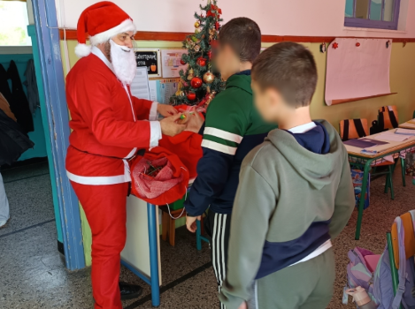 10DIMOTIKOLOYTRAKIEYXES