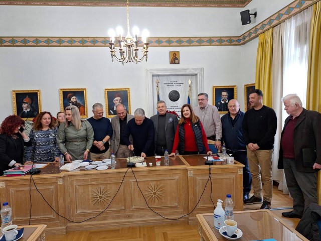 Πρώτη συνεδρίαση της Περιφερειακής Επιτροπής Πελοποννήσου για το 2025-Έργα, δράσεις και ευχές για το νέο έτος