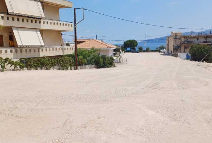 Ένα νέο, μεγάλο parking στα Λουτρά Ωραίας Ελένης
