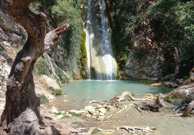 Καταρράκτες Νέδας | Πάντα υπάρχει ένας όμορφος τόπος να πας , φτάνει να ακολουθήσεις τα Ελληνικά Σταυροδρόμια…