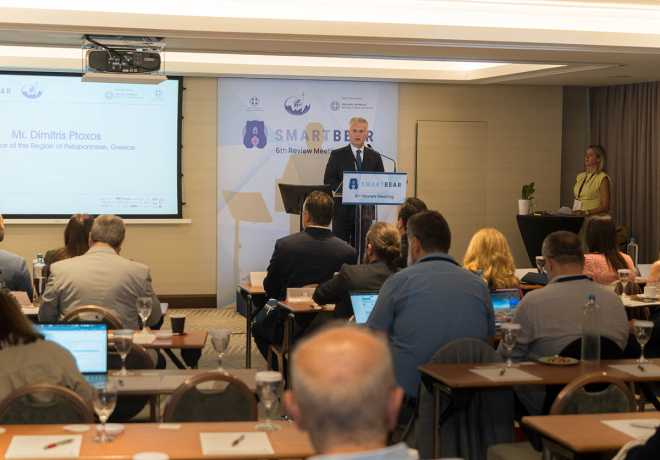 Ψηφιακή καινοτομία και υποστήριξη της Δημόσιας Υγείας | Δημήτρης Πτωχός στο 6ο Review Meeting του SmartBear: «Κανείς δεν θα μείνει πίσω!»