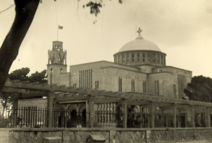 Το γράμμα “V” στο καμπαναριό του Αποστόλου Παύλου: Η ιστορία πίσω από το σύμβολο της Κατοχής στην Κόρινθο