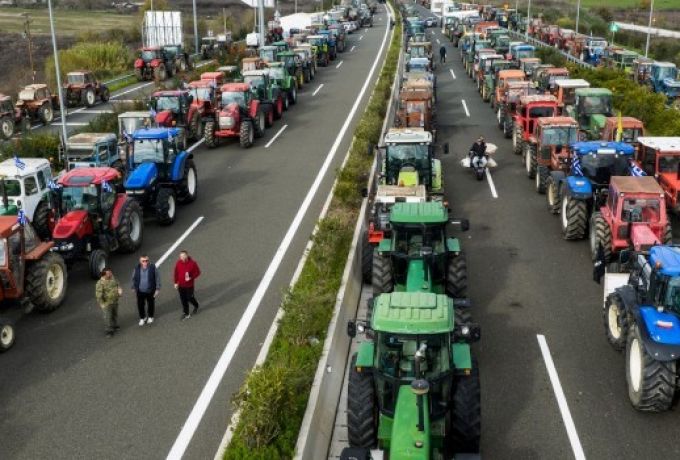 Ανακοίνωση στήριξης της ΑΔΕΔΥ Κορινθίας στις αγροτικές κινητοποιήσεις