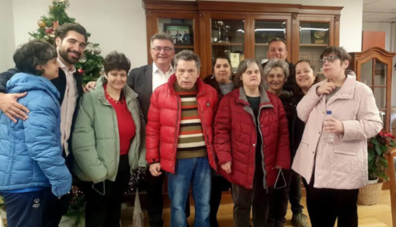 Νίκος Σταυρέλης: «Τα πιο όμορφα κάλαντα ήταν αυτά των παιδιών του Ευθύμειου Κέντρου»