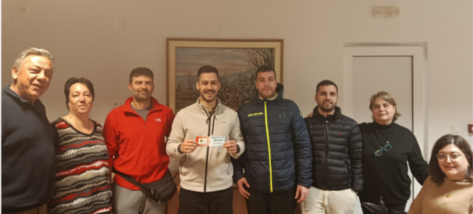 Πολιτιστικός Σύλλογος Εξαμιλίων: Παράδοση δώρου στον νικητή της κλήρωσης της Εθελοντικής Αιμοδοσίας