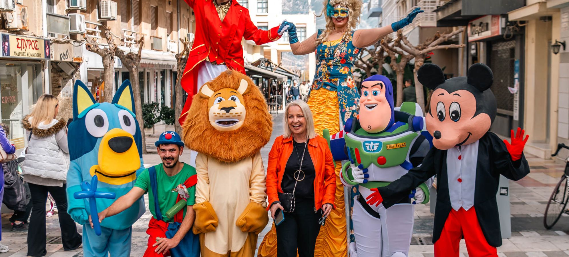 Δήμητρα Τσουλουχά : Τι θα ήταν το Καρναβάλι χωρίς τα παιδιά; – Μια γιορτή του Δήμου Κορινθίων που γέμισε χαμόγελα το κέντρο της πόλης