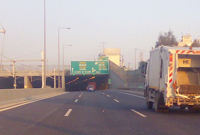 Περιορισμοί κυκλοφορίας φορτηγών και για απορριμματοφόρα, υδροφόρες μηχανήματα έργου κλπ