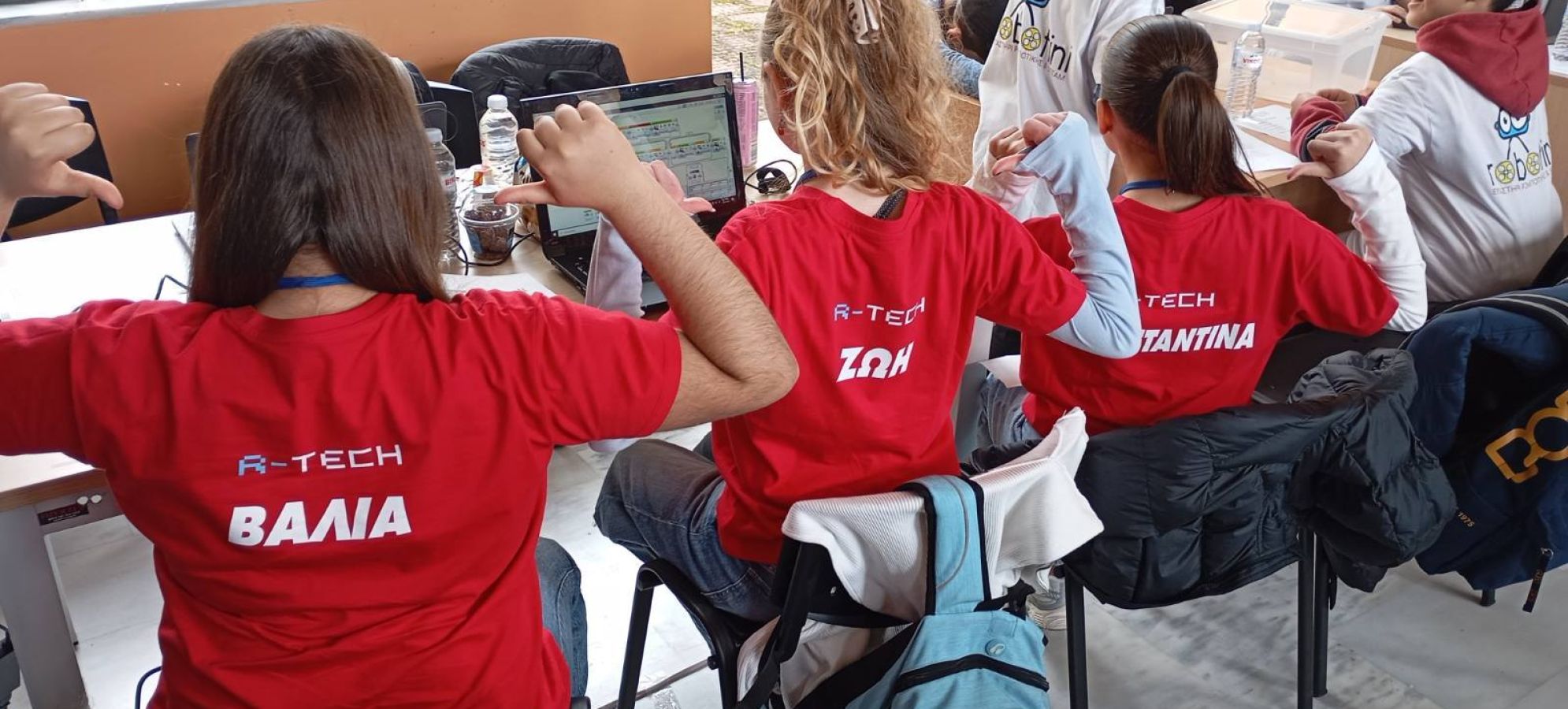 2ο Γυμνάσιο Κορίνθου: Σημαντική διάκριση στον Περιφερειακό Διαγωνισμό Εκπαιδευτικής Ρομποτικής στην Τρίπολη