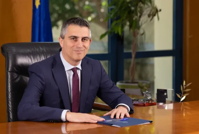  Χρίστος Δήμας στο Libre: Τέσσερις άμεσες παρεμβάσεις για εκσυγχρονισμό της αεροναυτιλίας και έργα για το κυκλοφοριακό στην Αθήνα