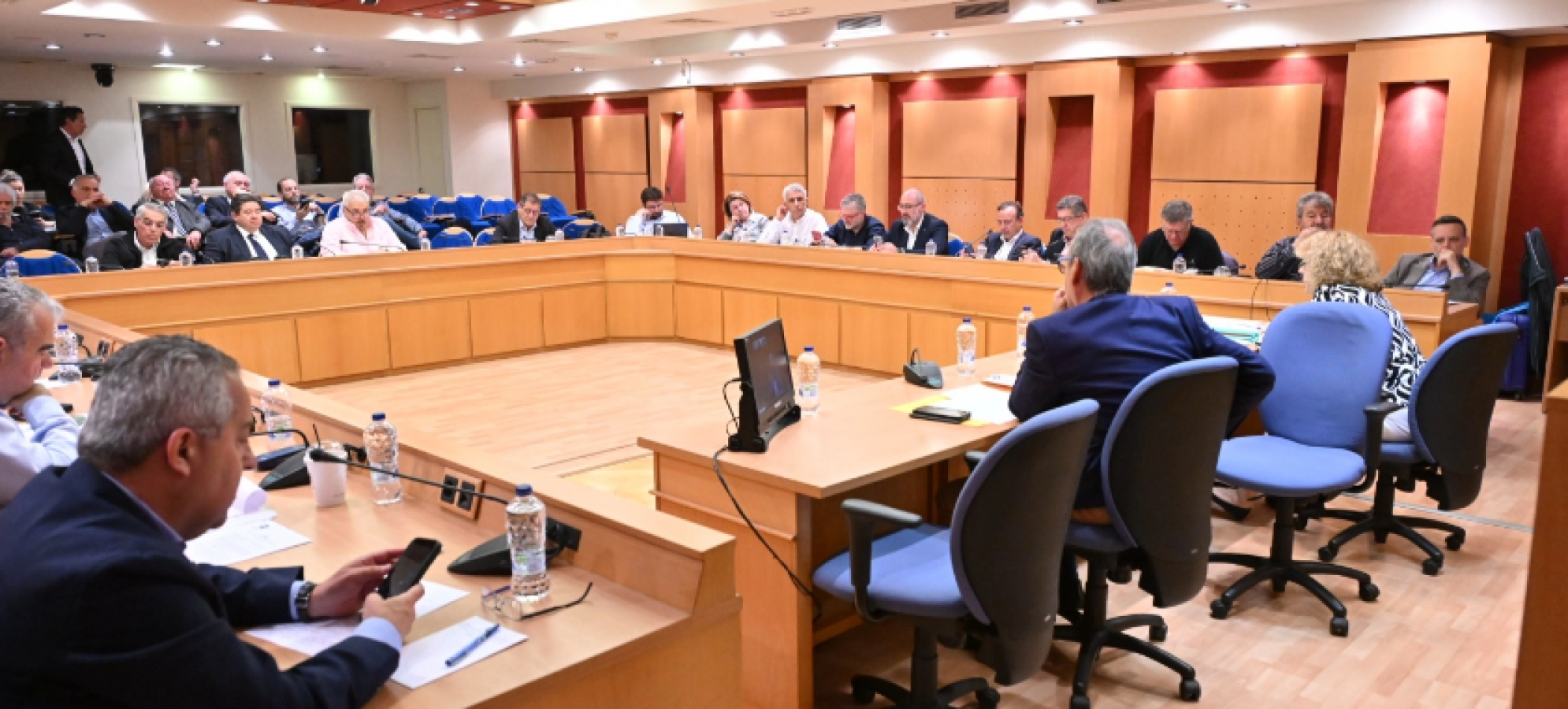 ΚΕΔΕ - Ηχηρό μήνυμα για στήριξη Δήμων και κοινωνικών υπηρεσιών