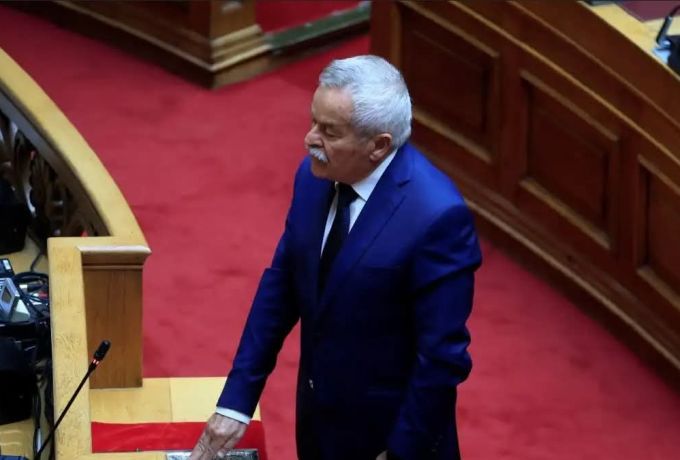 Κώστας Κόλλιας: Επιστρέφει στη Βουλή καταλαμβάνοντας την έδρα της ΝΔ στην Κορινθία