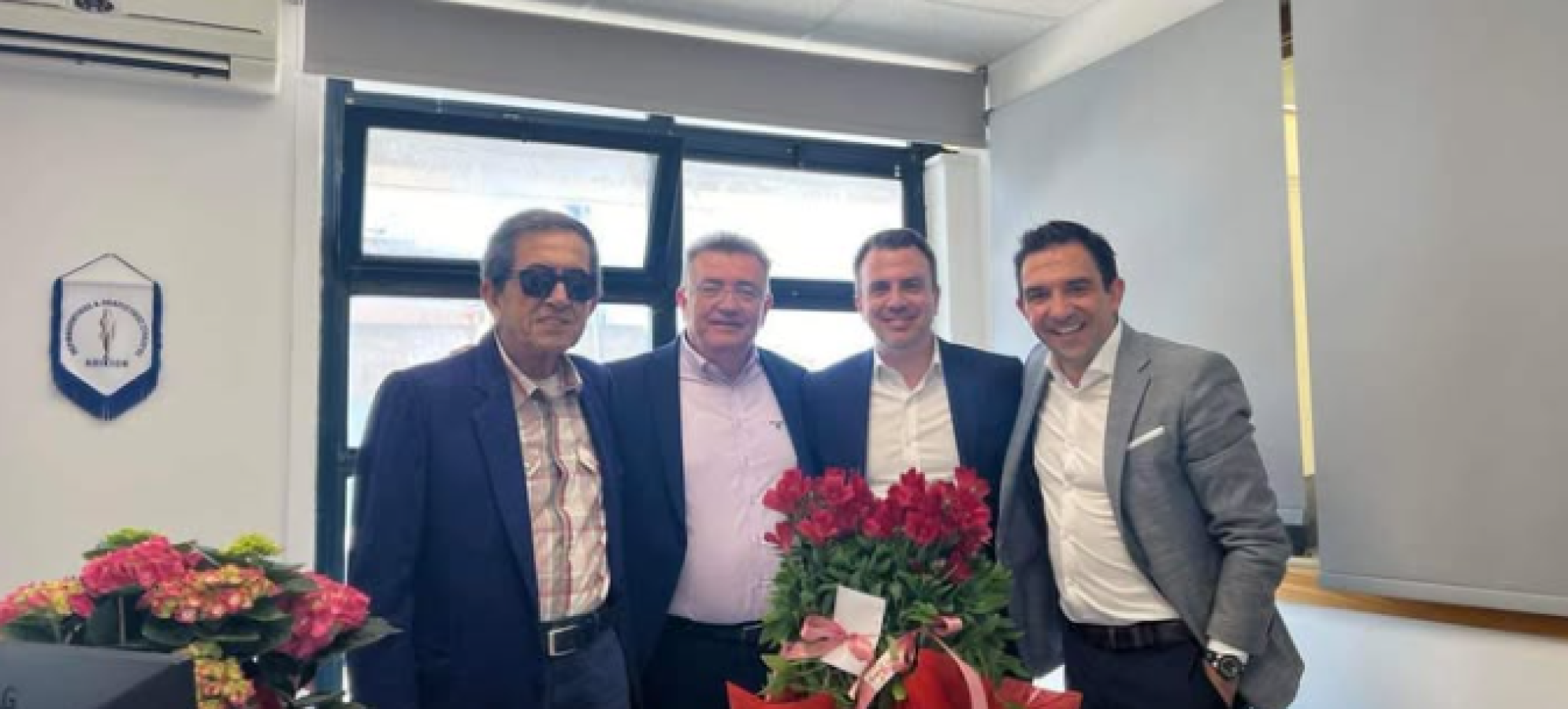 Θλίψη στην Κόρινθο για την απώλεια του Ντίνου Γέγιου – Συγκινητικά μηνύματα από φίλους και συνεργάτες