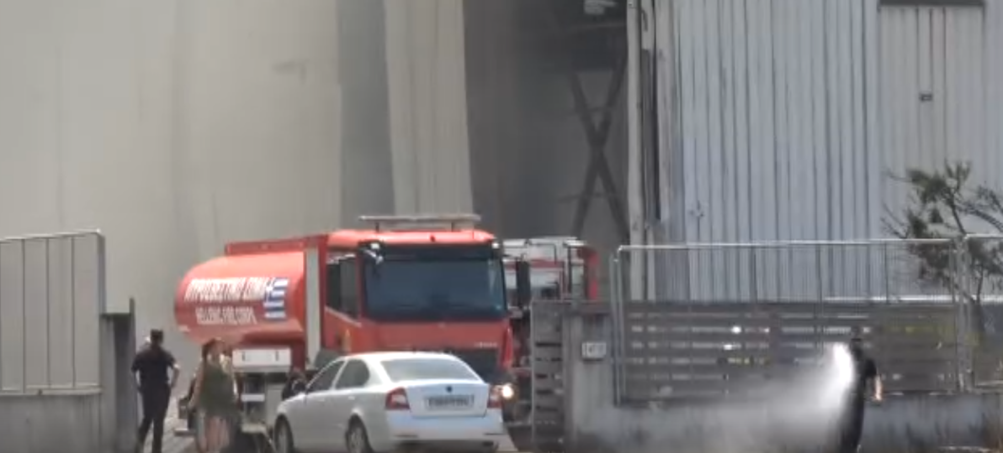Τραγωδία στην Κόρινθο: Ένας νεκρός από τη φονική έκρηξη σε εργοστάσιο παραγωγής ξυδιού 