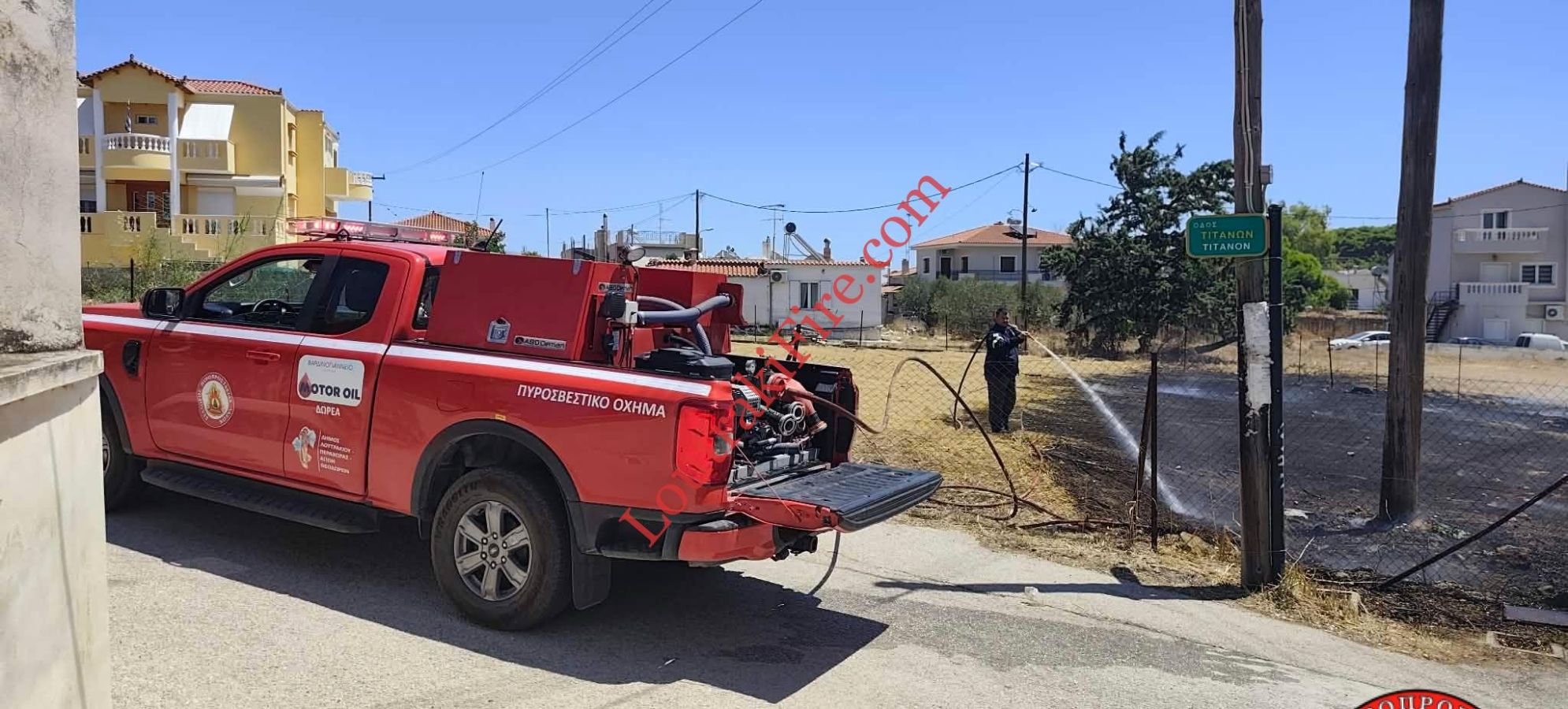 Λουτράκι: Άμεση κινητοποίηση για πυρκαγιά στην Πλατεία Κυράς Βρύσης – Υπό έλεγχο χάρη στην έγκαιρη επέμβαση