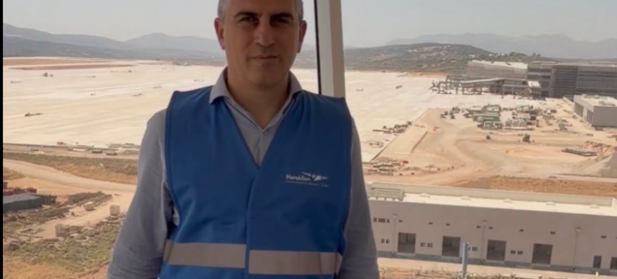 Χρίστος Δήμας: Στο 76% η πρόοδος του νέου αεροδρομίου στο Καστέλλι – Υπογράφηκε η σύμβαση για τα Συστήματα Αεροναυτιλίας