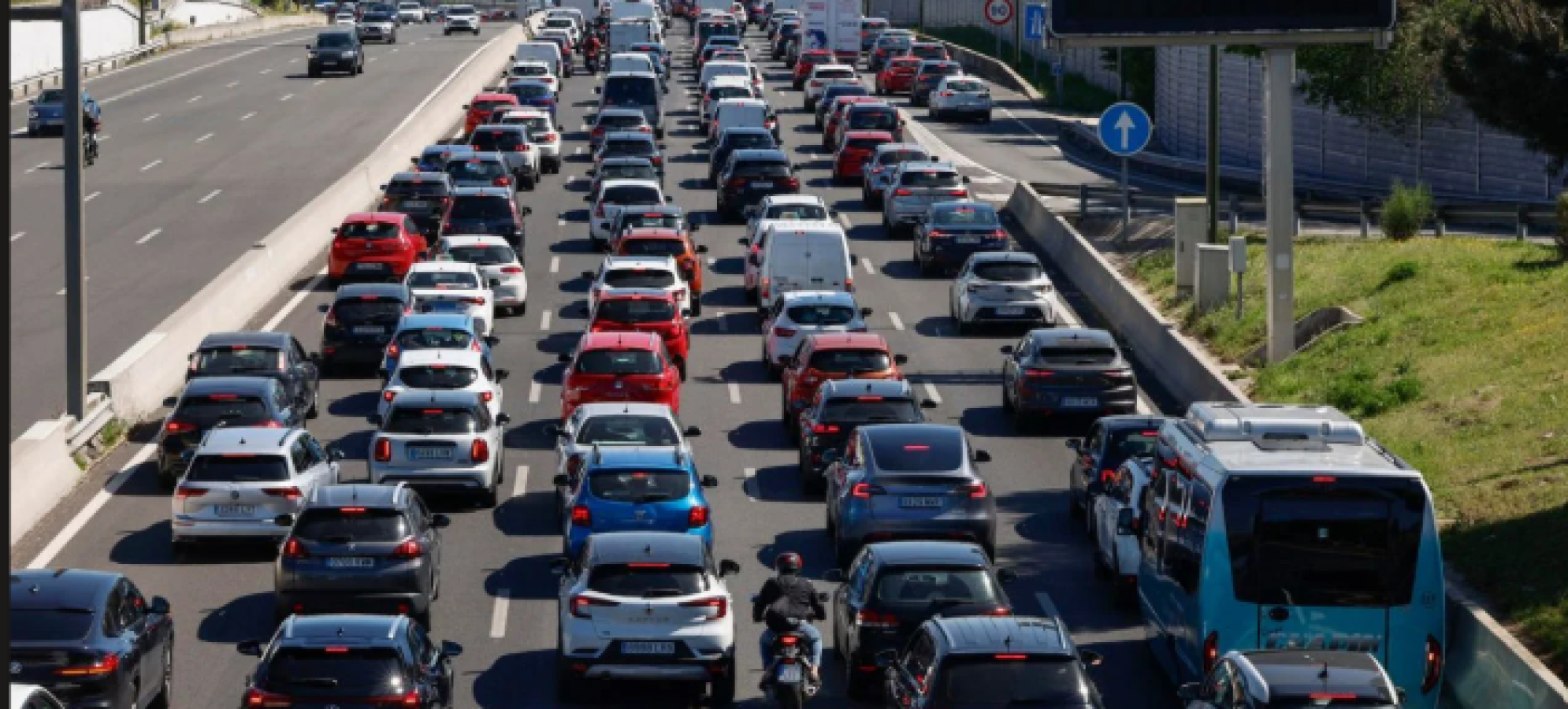  Καραμπόλα 6 οχημάτων στην Αθηνών–Κορίνθου στα Μέγαρα – Ουρές προς Αθήνα 