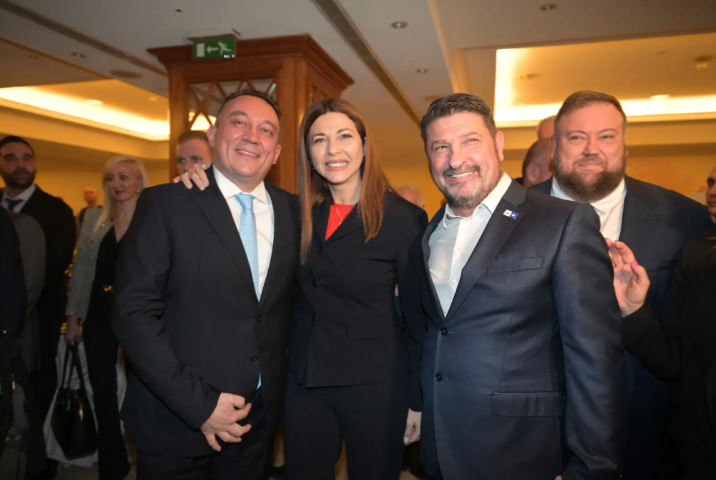 ARKADIAVLASSI OMOLILA1