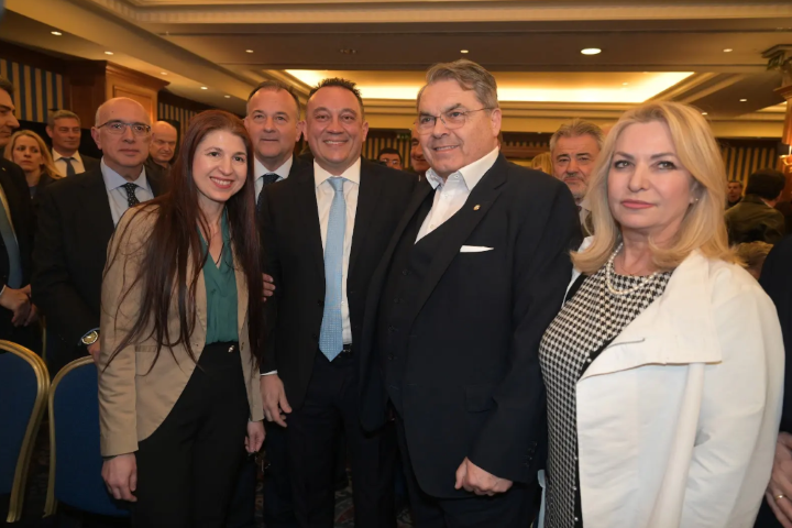 ARKADIAVLASSI OMOLILA2