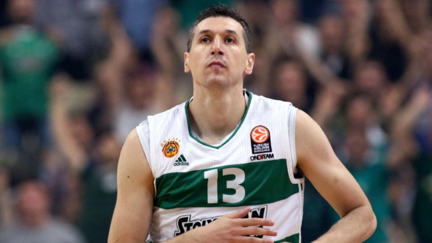Πρώτος σε ψήφους στους κορυφαίους της EuroLeague ο Δημήτρης Διαμαντίδης | Τρεις Έλληνες στο Top-5