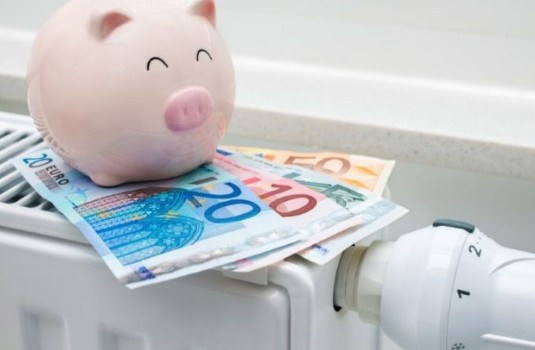 Είναι καλύτερα να σβήνουμε και να ανάβουμε τη θέρμανση ή να τη διατηρούμε σε σταθερή θερμοκρασία;