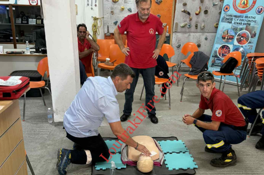 KARAPALOYTRETHELONTES