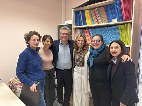 KENETRO SIMVOYLEYTIKIS KORIN2