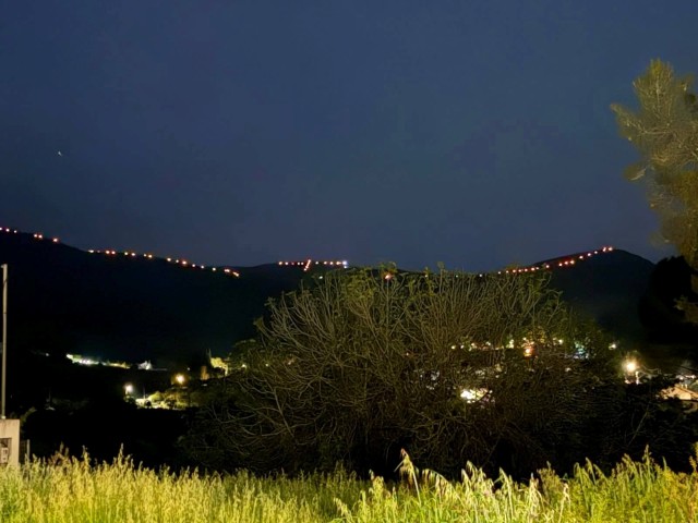 PANAGISAFENAEROMRENHS FOTIES