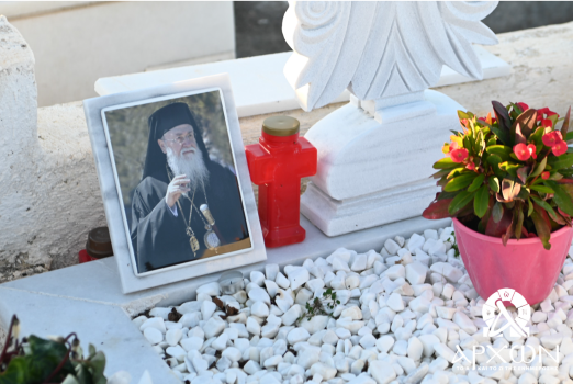 Ο Μητροπολίτης Κορίνθου Παύλος τέλεσε Τρισάγιο στον μακαριστό προκάτοχό του Διονύσιο