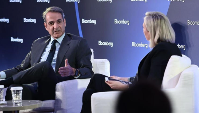 Μητσοτάκης σε εκδήλωση Bloomberg: «Έχουμε μία άνετη σταθερή πλειοψηφία - Εκλογές το 2027» - Τι είπε για τη διαγραφή Σαμαρά