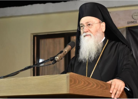 Συγκινητικό μήνυμα του Αρχιμανδρίτη Ιωακείμ Βασιλάκου: «Προσευχηθείτε για τον Πατέρα όλων μας, κ.κ. Διονύσιο»