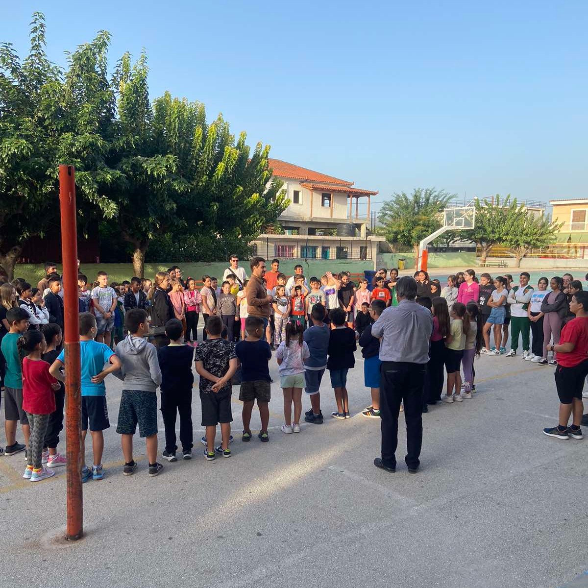 Η Φιλαρμονική του Δήμου Βέλου - Βόχας πάει στα σχολεία