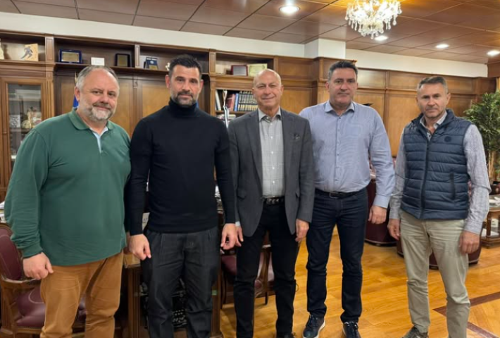 Τον Ολυμπιονίκη , Μιχάλη Μουρούτσο, υποδέχθηκε στο δημαρχείο ο Γιώργος Γκιώνης 