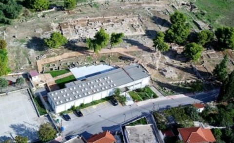 Τάσος Λυμπερίου : "Γνωρίστε το Αρχαιολογικό Μουσείο Ισθμίας"