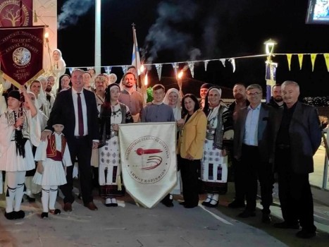 Με ιστορική λαμπρότητα οι εκδηλώσεις για την Απελευθέρωση του Κάστρου του Ακροκορίνθου