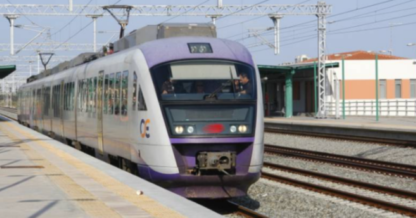  “Ο Προαστιακός Λουτρακίου ΔΕΝ περνάει μέσα από κανένα σπίτι”
