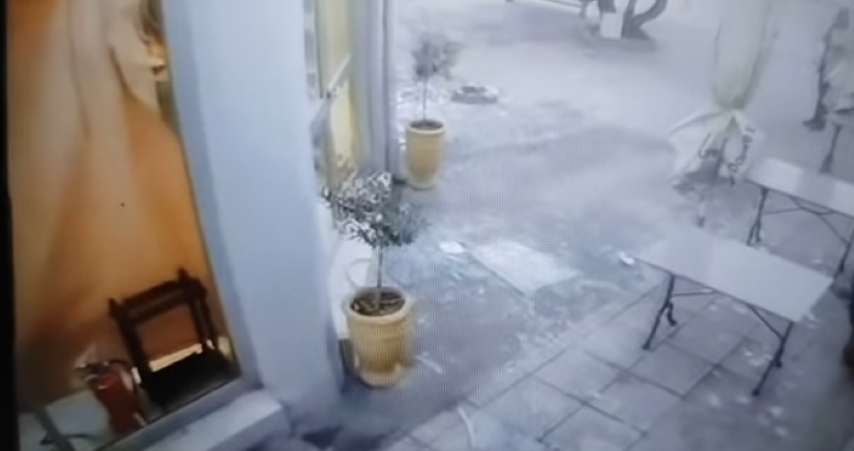 ΒΙΝΤΕΟ από την έκρηξη στο ΚΑΠΗ Βραχατίου - "Έσκασε" το γκαζάκι του καφέ