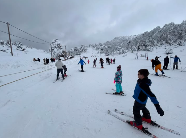 Σε πλήρη λειτουργία  θα βρίσκεται το Σαββατοκύριακο το Χιονοδρομικό Κέντρο Ζήρειας